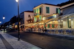 Gythio-by-night